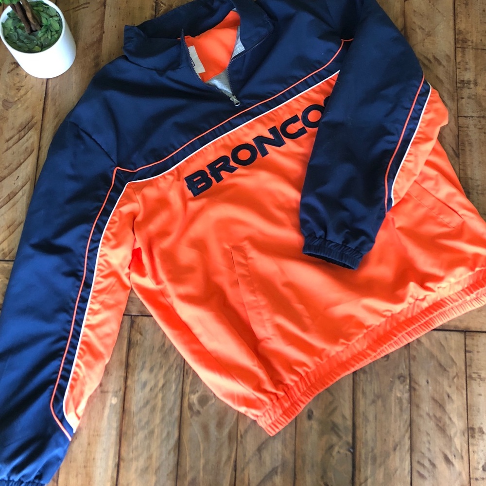 Vintage NFL Denver Broncos Windbreaker Pullover